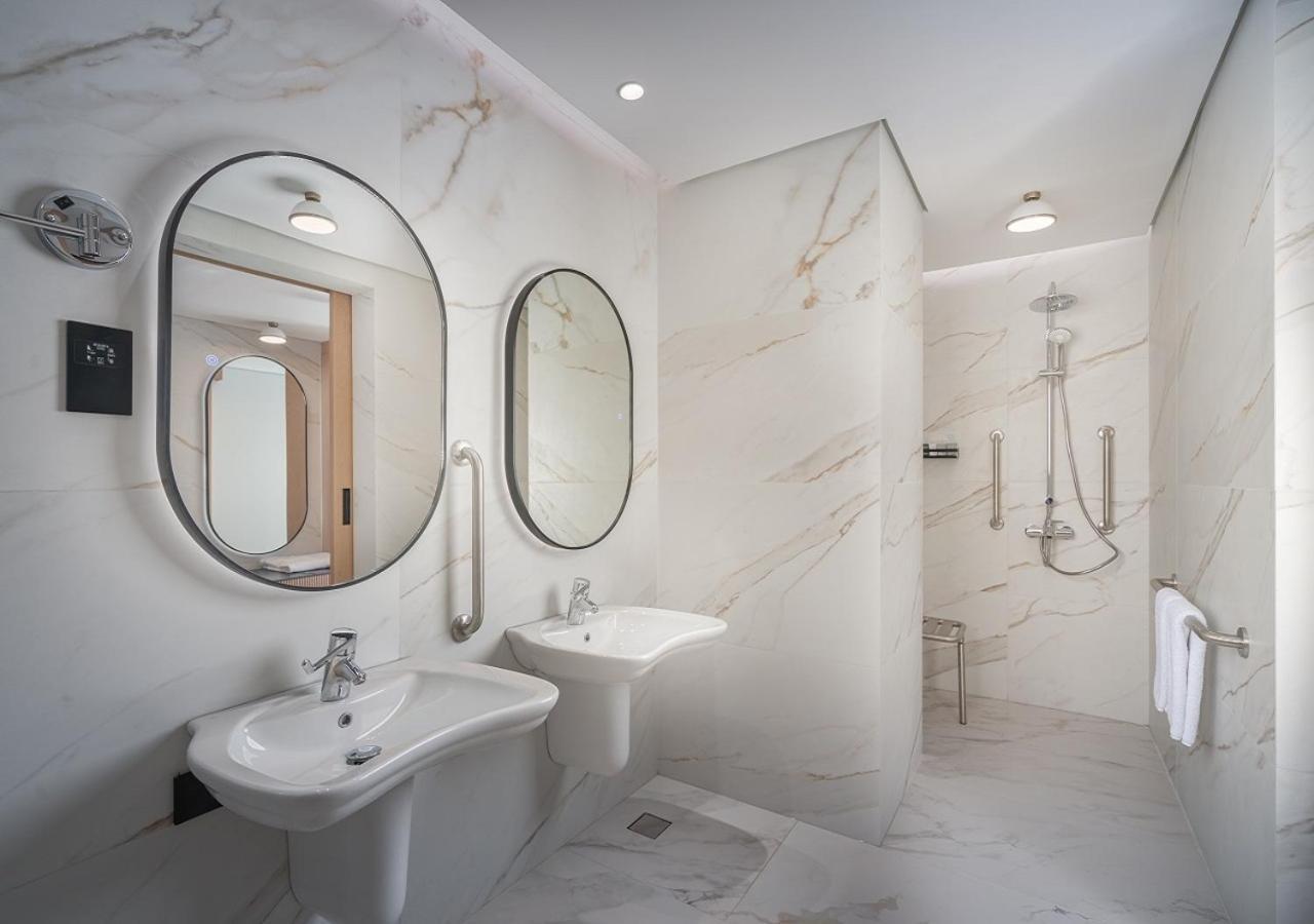 Joudyan Red Sea Mall Jeddah By Elaf Exterior photo Bathroom