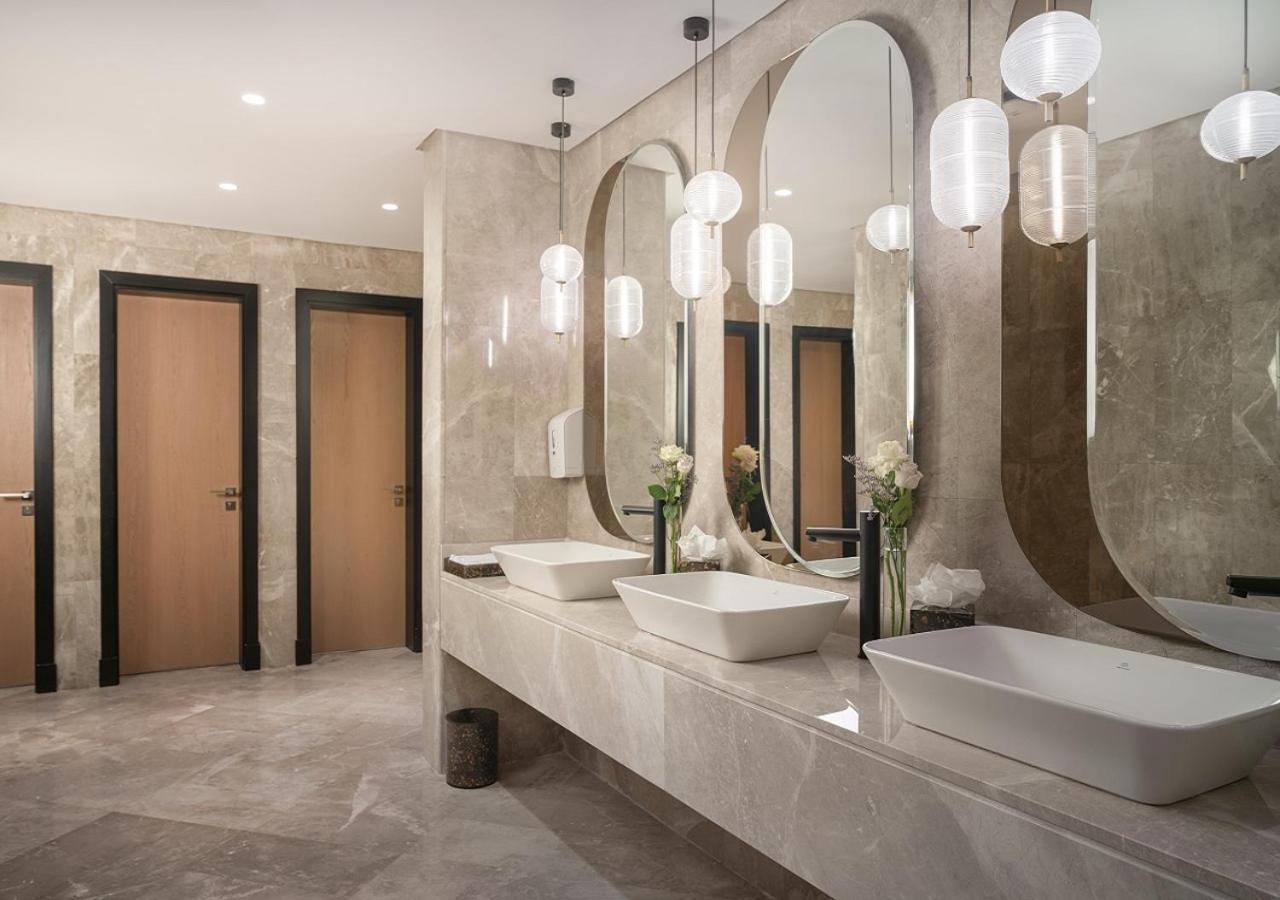 Joudyan Red Sea Mall Jeddah By Elaf Exterior photo The bathroom of a suite at the Ritz-Carlton, DIFC