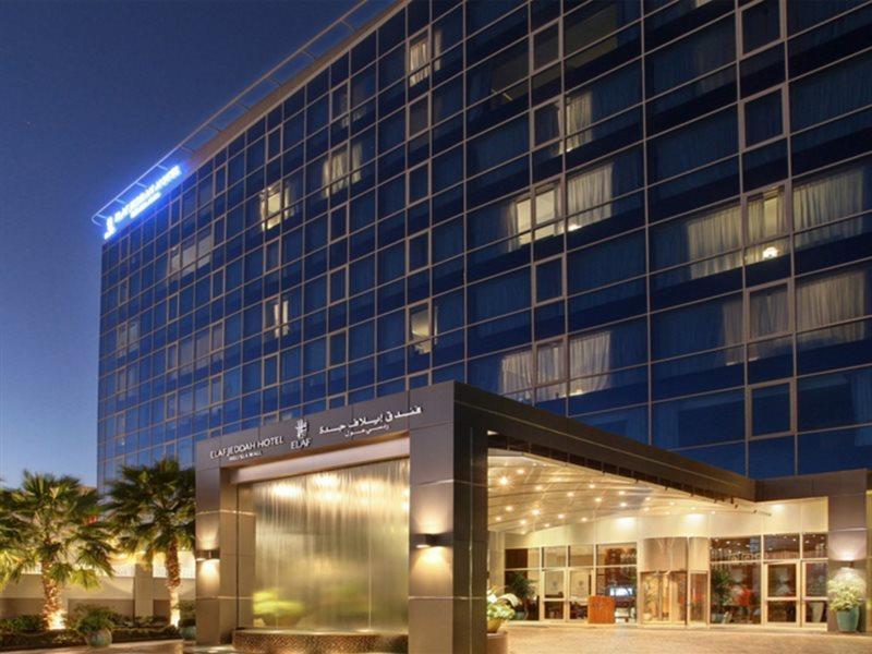 Joudyan Red Sea Mall Jeddah By Elaf Exterior photo The hotel at night